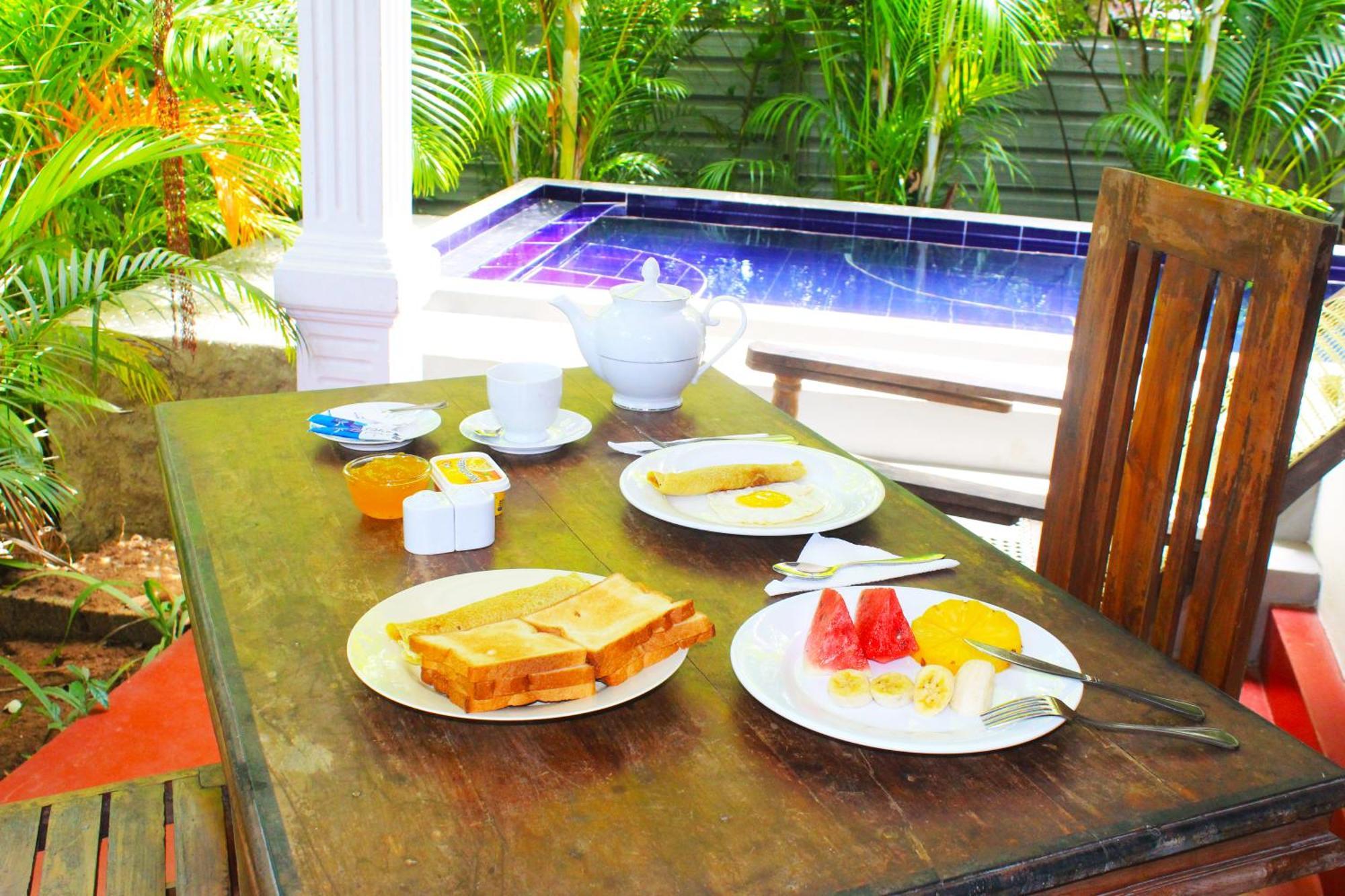 Sunrise Cottage 锡吉里亚 外观 照片